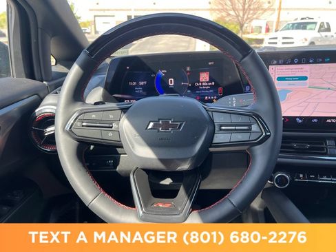 Used 2024 Chevrolet Equinox EV RS FWD image 14