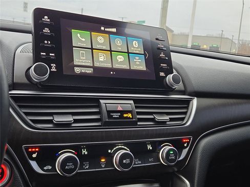 Used 2019 Honda Accord EX-L image 6