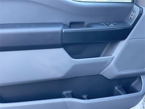 New 2025 Ford F150 XL w/ Equipment Group 103A High image 16