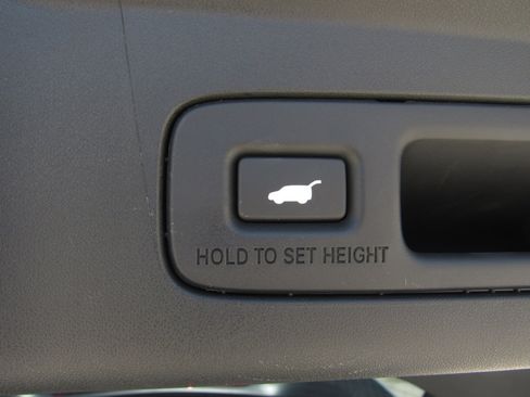 Certified 2025 Acura ADX AWD image 14