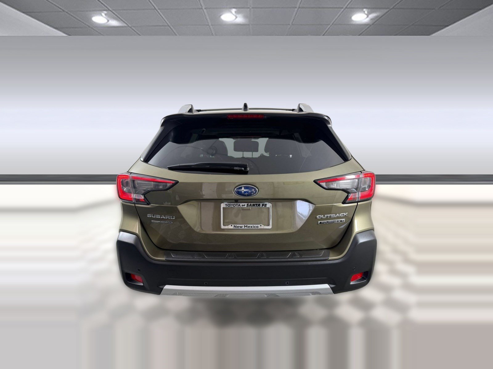 Used 2025 Subaru Outback Touring XT AWD/4WD image 10