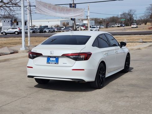 Certified 2025 Honda Civic Sport image 5