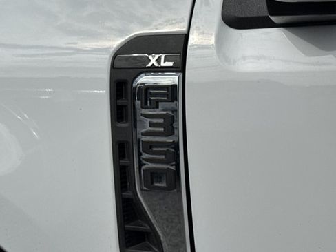Used 2024 Ford F350 XL w/ XL Off-Road Package AWD/4WD image 5