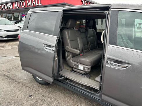 Used 2016 Honda Odyssey EX-L image 11