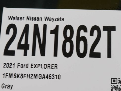 Used 2021 Ford Explorer Limited w/ Equipment Group 301A AWD/4WD image 29