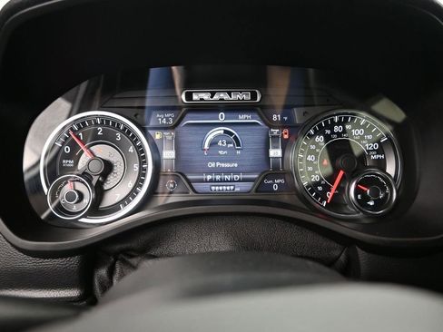 Used 2019 RAM 1500 Laramie AWD/4WD image 14