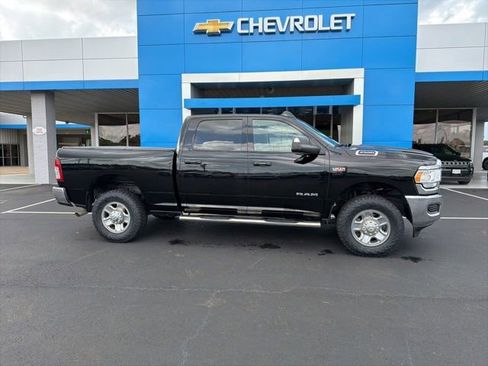 Used 2019 RAM 2500 Tradesman AWD/4WD image 2