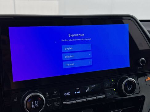 Certified 2026 Toyota Highlander XLE AWD/4WD image 14