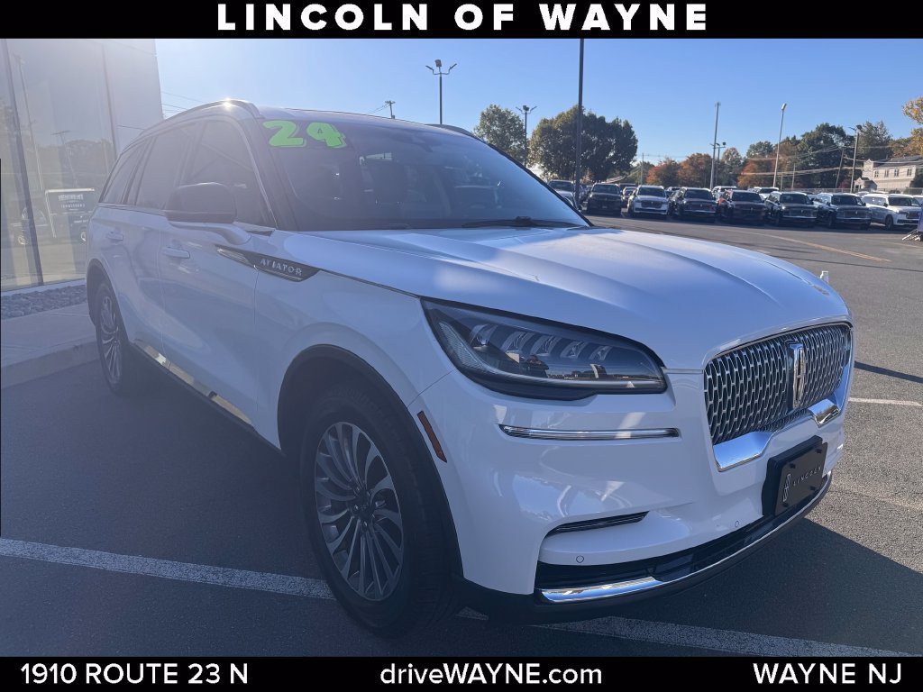 Certified 2024 Lincoln Aviator AWD w/ Premium Package image 10