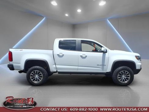 Used 2022 Chevrolet Colorado ZR2 w/ LPO, Power Package AWD/4WD image 2