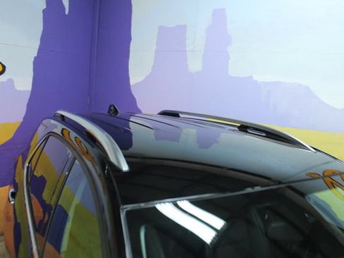 Used 2024 Chevrolet Equinox Premier FWD image 5