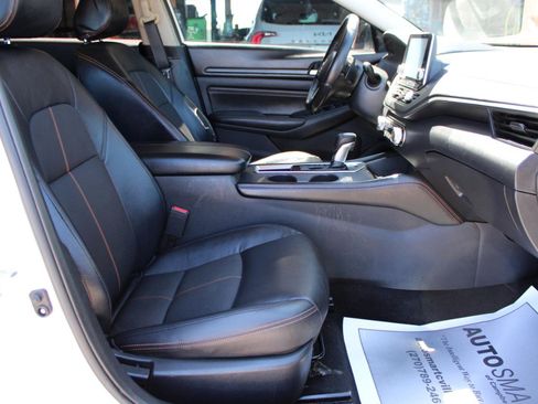 Used 2020 Nissan Altima 2.5 SR FWD image 44