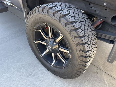 Used 2016 GMC Sierra 2500 Denali w/ Duramax Plus Package image 6