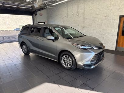 Certified 2026 Toyota Sienna LE