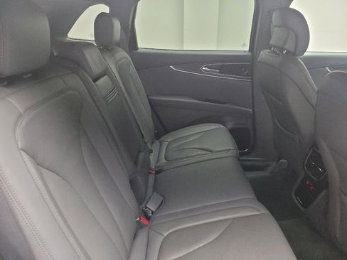 Used 2019 Lincoln Nautilus Reserve w/ Driver Assistance Package AWD/4WD image 19
