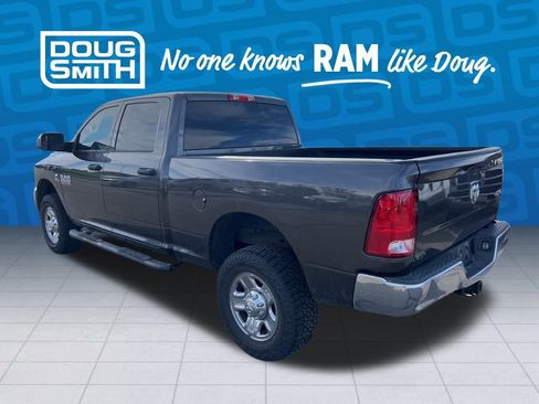 Used 2018 RAM 2500 Tradesman w/ Chrome Appearance Group image 3