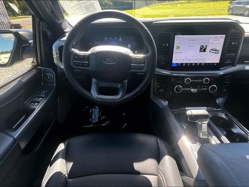 Used 2025 Ford F150 Lariat w/ Equipment Group 502A High AWD/4WD image 5