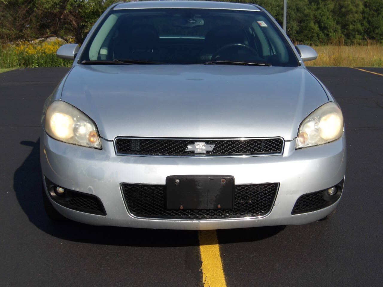Used 2013 Chevrolet Impala LTZ FWD image 28