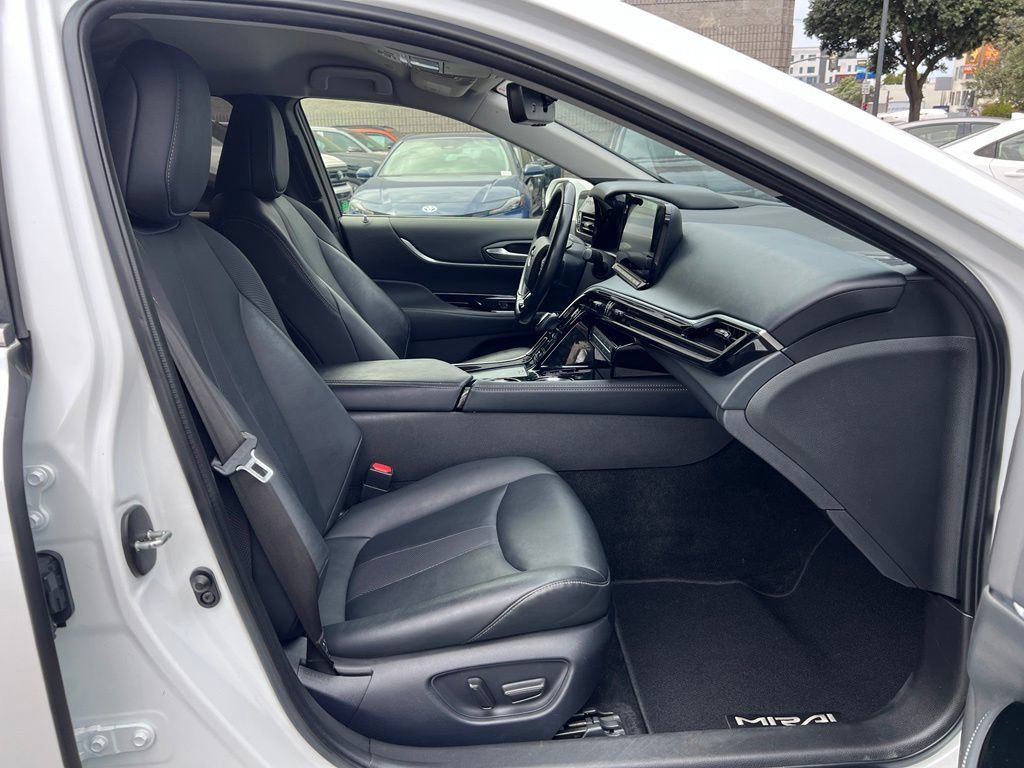 Certified 2022 Toyota Mirai w/ Advanced Technology Package RWD image 21