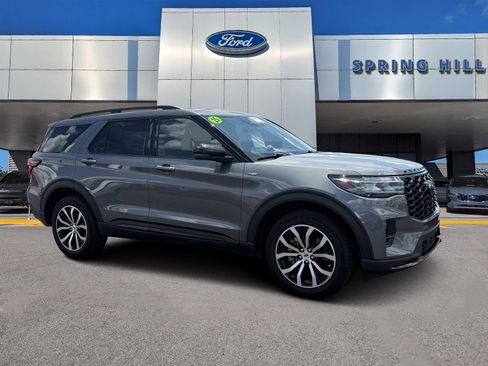 Certified 2025 Ford Explorer ST-Line AWD/4WD image 1