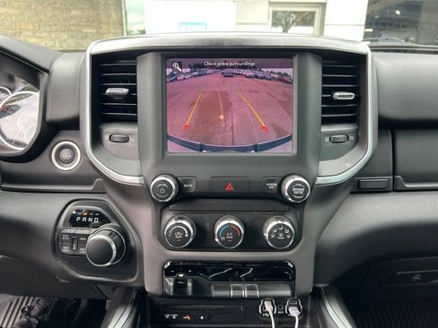 Used 2019 RAM 1500 Big Horn AWD/4WD image 9