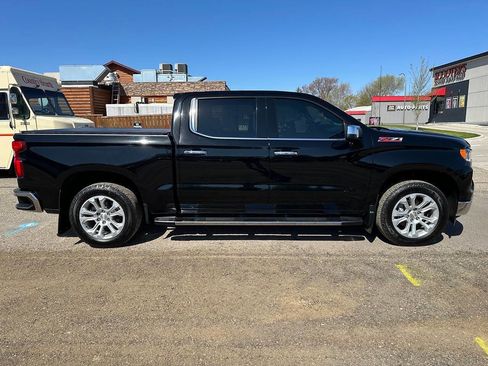 Used 2022 Chevrolet Silverado 1500 LTZ AWD/4WD image 6