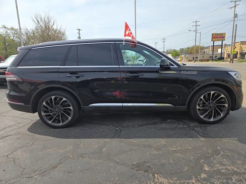 Used 2020 Lincoln Aviator Reserve w/ Equipment Group 202A AWD/4WD image 5