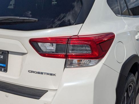 Used 2020 Subaru Crosstrek 2.0i Limited w/ Moonroof Package w/Navigation AWD/4WD image 11