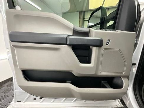 Used 2018 Ford F150 XL w/ Equipment Group 101A Mid AWD/4WD image 10