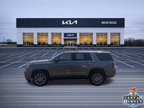 Used 2019 GMC Yukon Denali w/ Open Road Package AWD/4WD image 9
