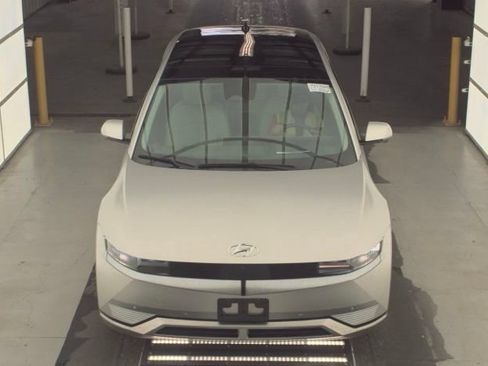Used 2024 Hyundai Ioniq 5 Limited RWD image 2