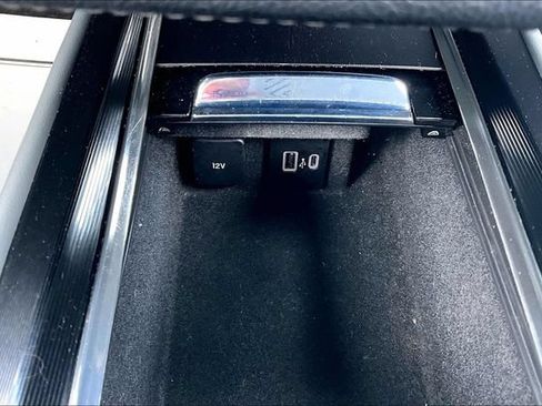 Used 2022 Lincoln Corsair AWD w/ Equipment Group 101A image 19