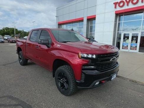Used 2019 Chevrolet Silverado 1500 LT Trail Boss AWD/4WD image 7