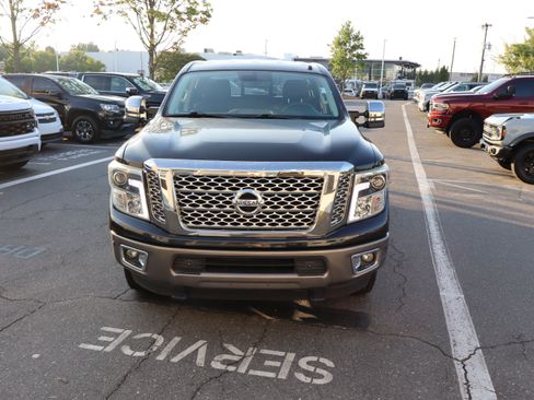 Used 2016 Nissan Titan Platinum Reserve AWD/4WD image 3