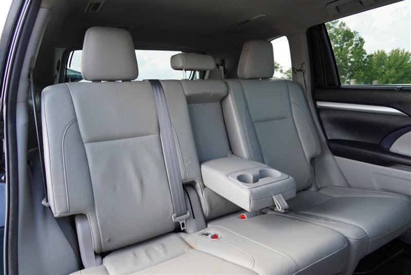 Used 2015 Toyota Highlander XLE FWD image 83