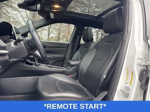 Used 2022 Jeep Compass High Altitude AWD/4WD image 6