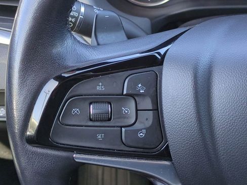 Used 2024 Buick Enclave Premium image 24