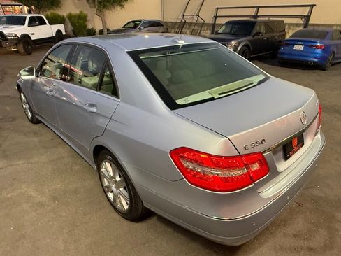 Used 2013 Mercedes-Benz E 350 4MATIC Sedan image 8