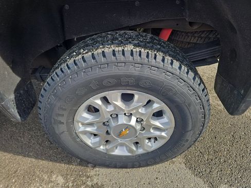 Used 2024 Chevrolet Silverado 2500 LT w/ All Star Edition image 7