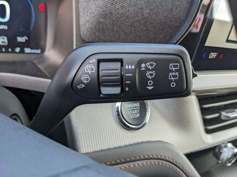 New 2026 Ford Explorer Active image 29