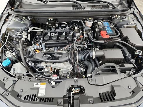 Certified 2025 Honda Accord SE image 16
