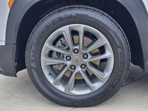 Used 2024 Chevrolet TrailBlazer LS w/ LS Confidence Package FWD image 12