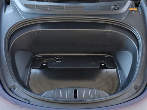 Used 2018 Tesla Model 3 Mid Range image 10