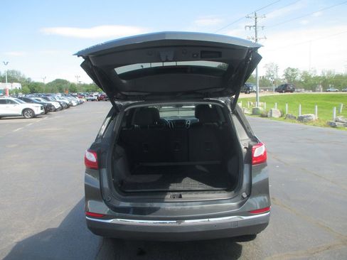 Used 2021 Chevrolet Equinox LT image 7