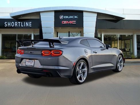 Used 2020 Chevrolet Camaro SS image 3
