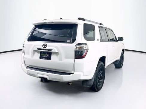 Used 2019 Toyota 4Runner SR5 RWD image 9