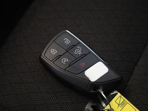 Used 2024 Chevrolet Silverado 1500 LT AWD/4WD image 22