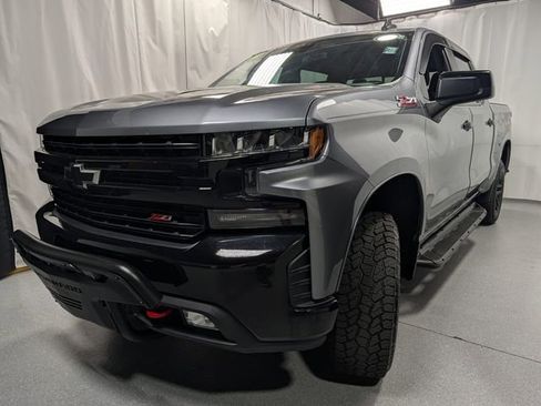 Used 2019 Chevrolet Silverado 1500 LT Trail Boss AWD/4WD image 13