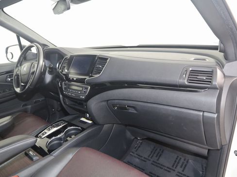 Used 2022 Honda Ridgeline Black Edition image 39