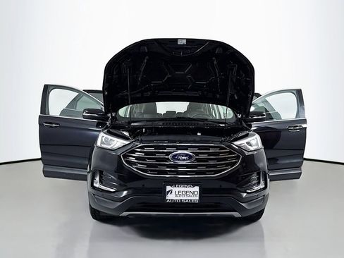 Used 2020 Ford Edge Titanium w/ Cargo Accessory Package FWD image 18
